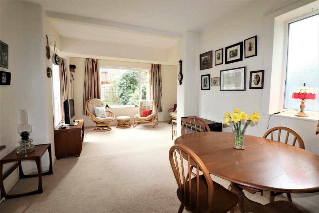 5 bedroom detached house for sale in Tanyard Drive, Hale Barns