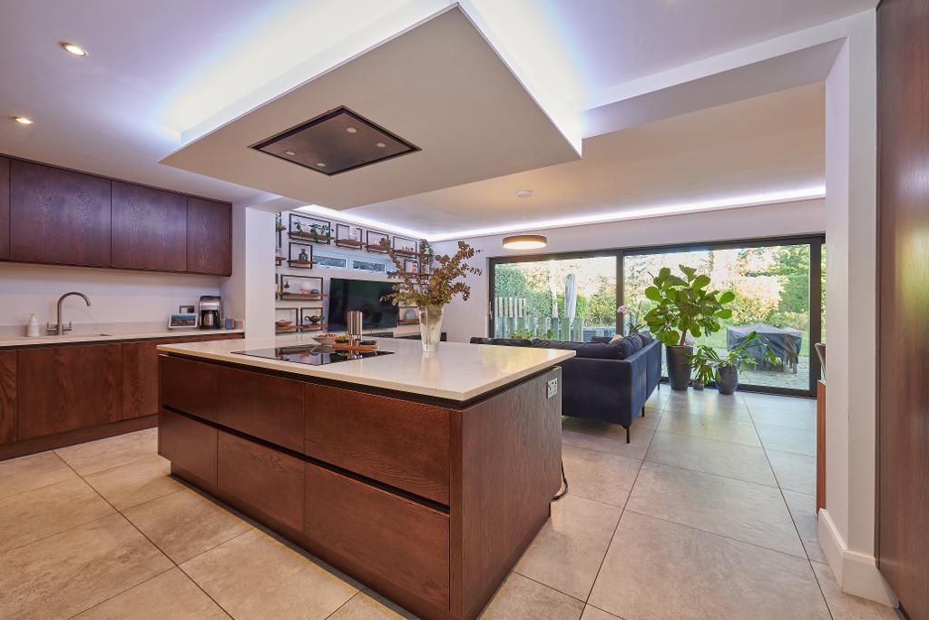 Main image of property: Glyn Ave, Hale, Cheshire, WA15 9DG