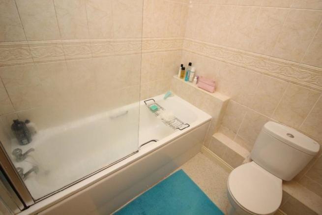 Additional property image - The Heywoods, Chester, Cheshire, CH2