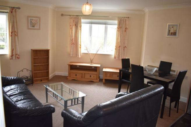 Additional property image - The Heywoods, Chester, Cheshire, CH2