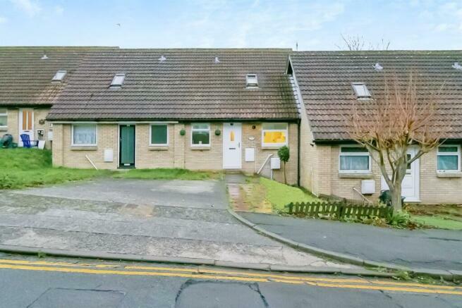 Main image of property: Plymouth Road, Barry, Vale Of Glamorgan, The, CF62