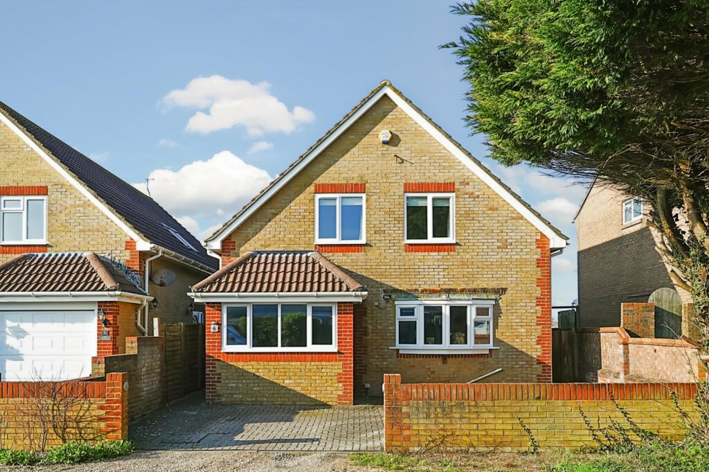 Main image of property: Swallows Close, Lancing, West Sussex, BN15