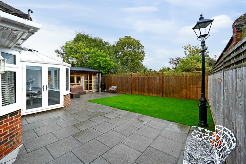 Additional property image - West Lane, Lancing, West Sussex, BN15