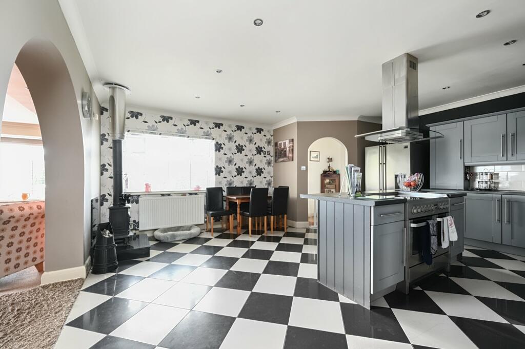 Additional property image - Browning Road, Lancing, West Sussex, BN15
