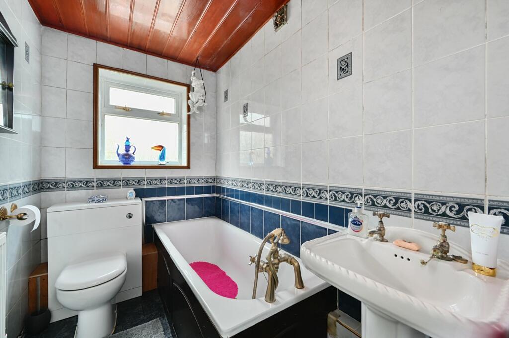 Additional property image - Freshbrook Road, Lancing, West Sussex, BN15