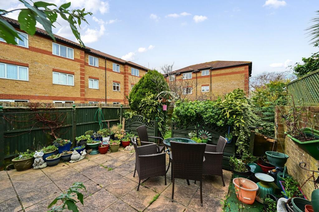 Additional property image - Freshbrook Road, Lancing, West Sussex, BN15