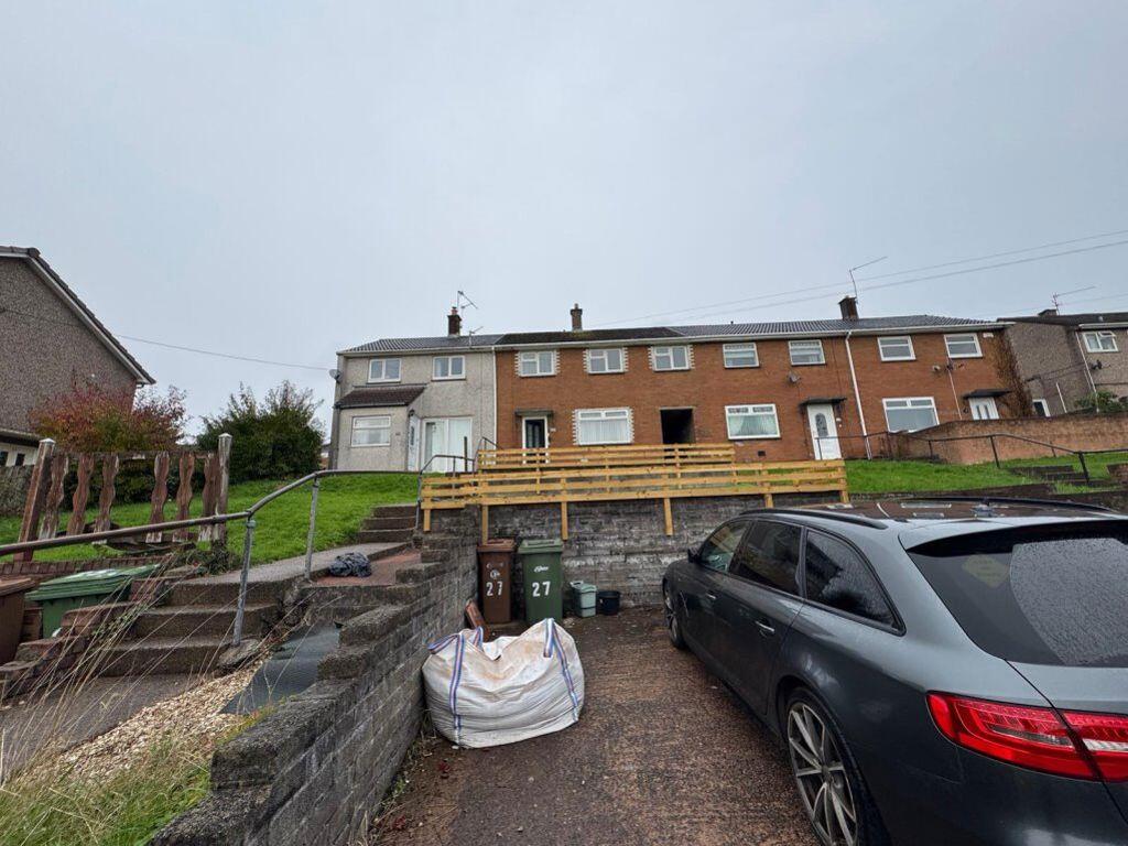 Main image of property: 27 Elm Drive, Ty Sign, Risca