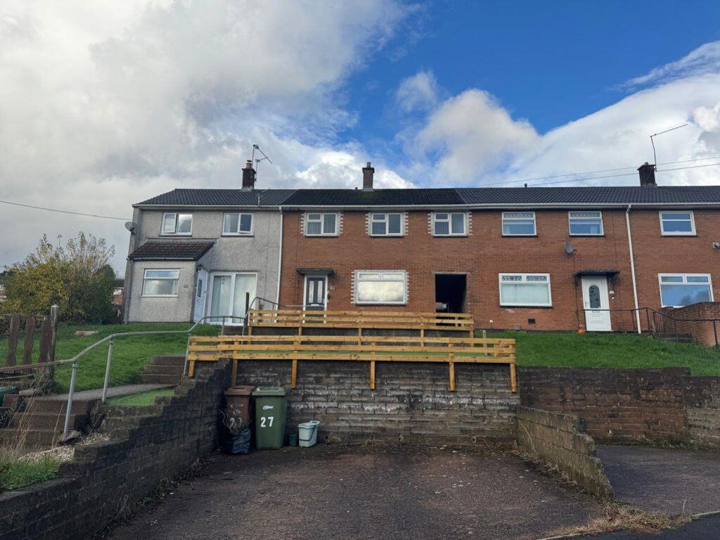 Main image of property: 27 Elm Drive, Ty Sign, Risca