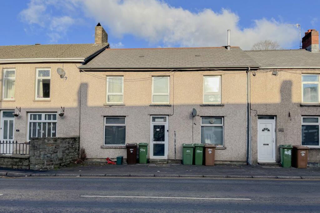 Main image of property: Flat 1 34 Commercial Street, Risca