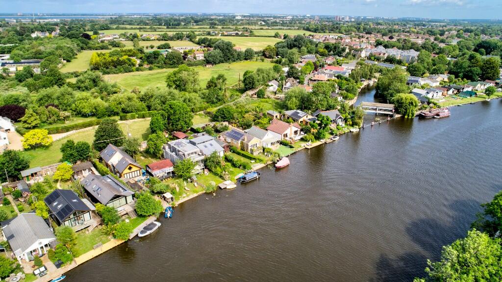Main image of property: Wheatleys Eyot, Sunbury-On-Thames, Surrey, TW16