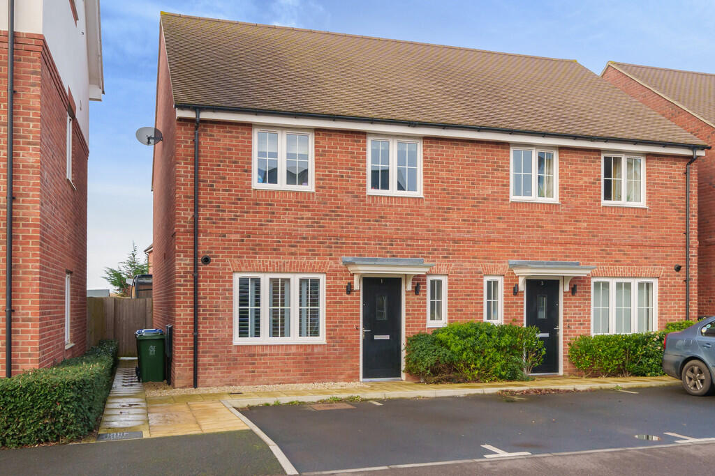 Main image of property: Sedgwick Street, Haddenham