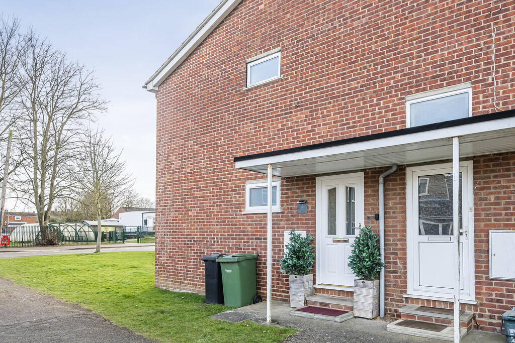 Main image of property: Denbigh Road, Thame