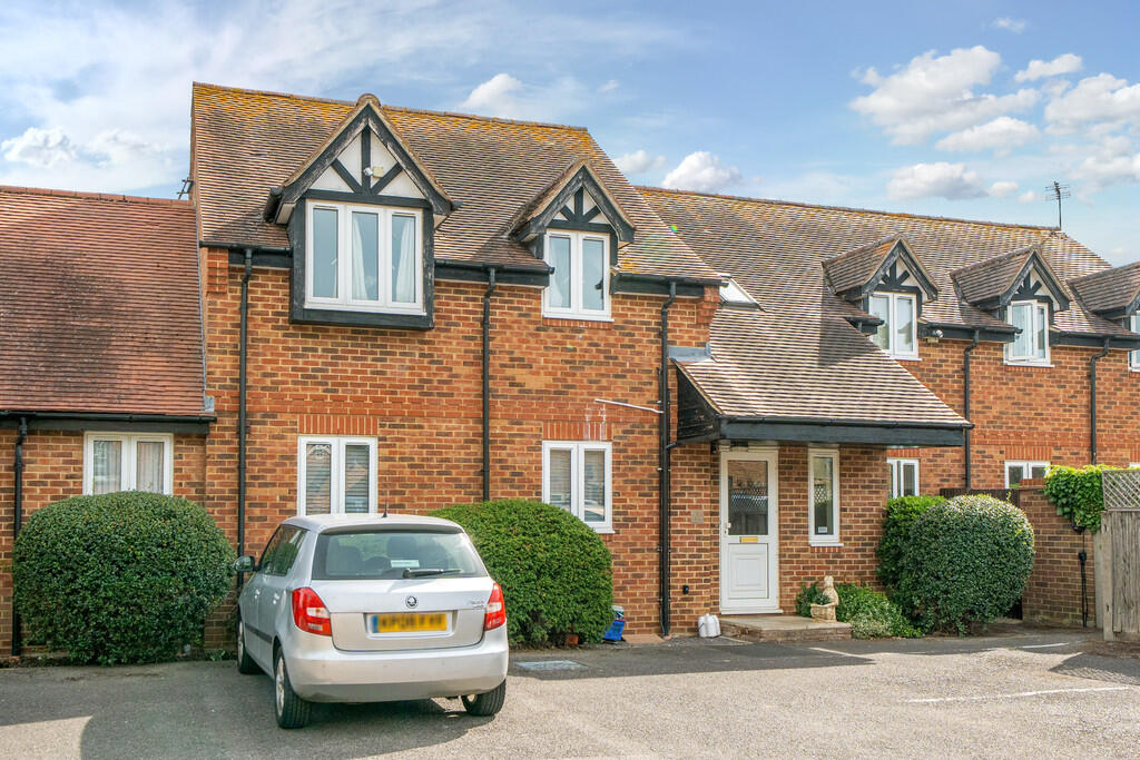 Main image of property: Park Court, Thame