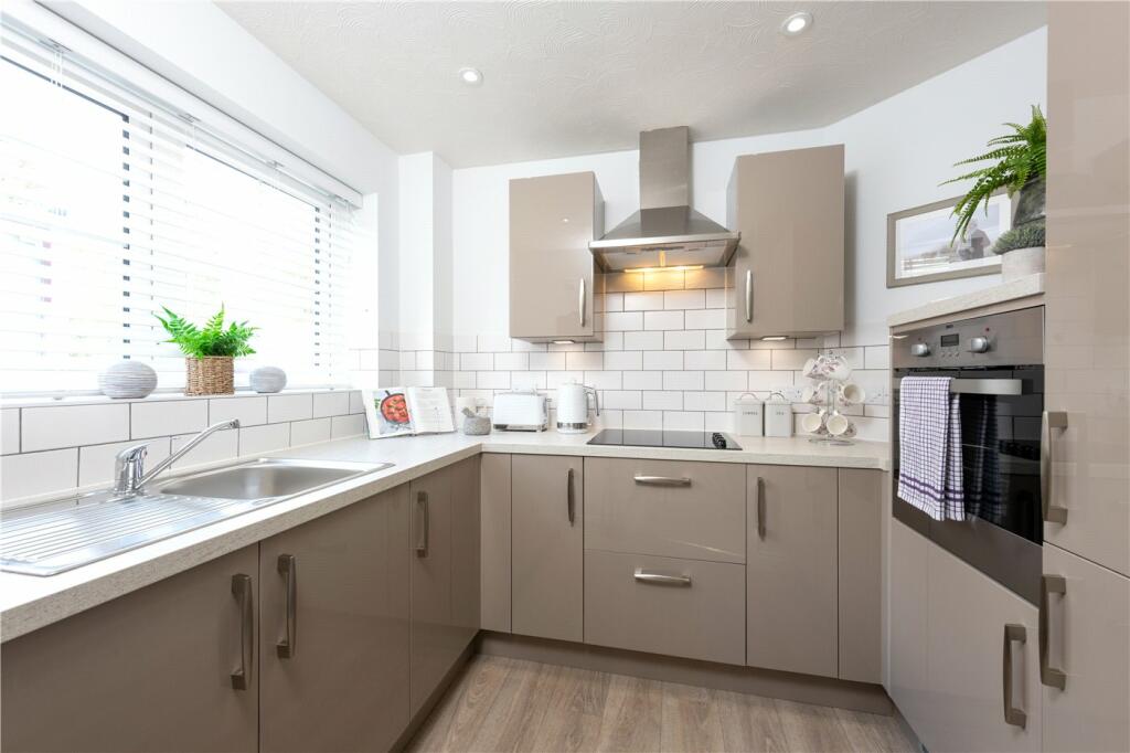 2 bedroom retirement property for sale in London Road, Bagshot, Surrey