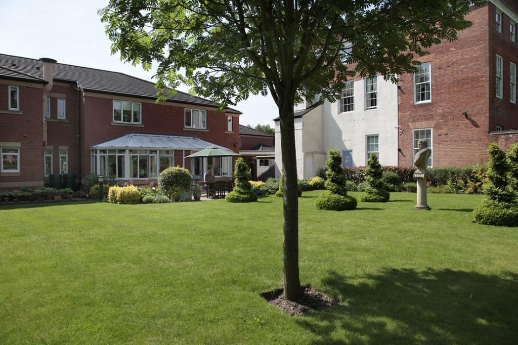 Additional property image - 2 Waterford Court, 341 Brookvale Road, Erdington, Birmingham, B23 7WQ