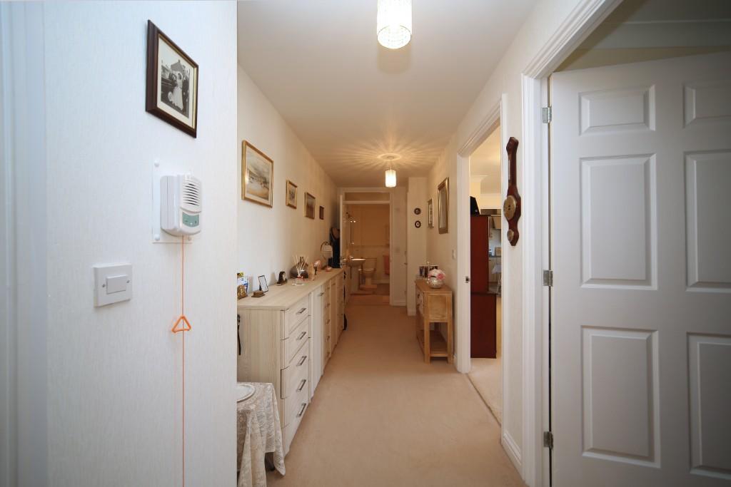 1 bedroom flat for sale in 39 Queen Anne Court, Bristol Road, Quedgeley