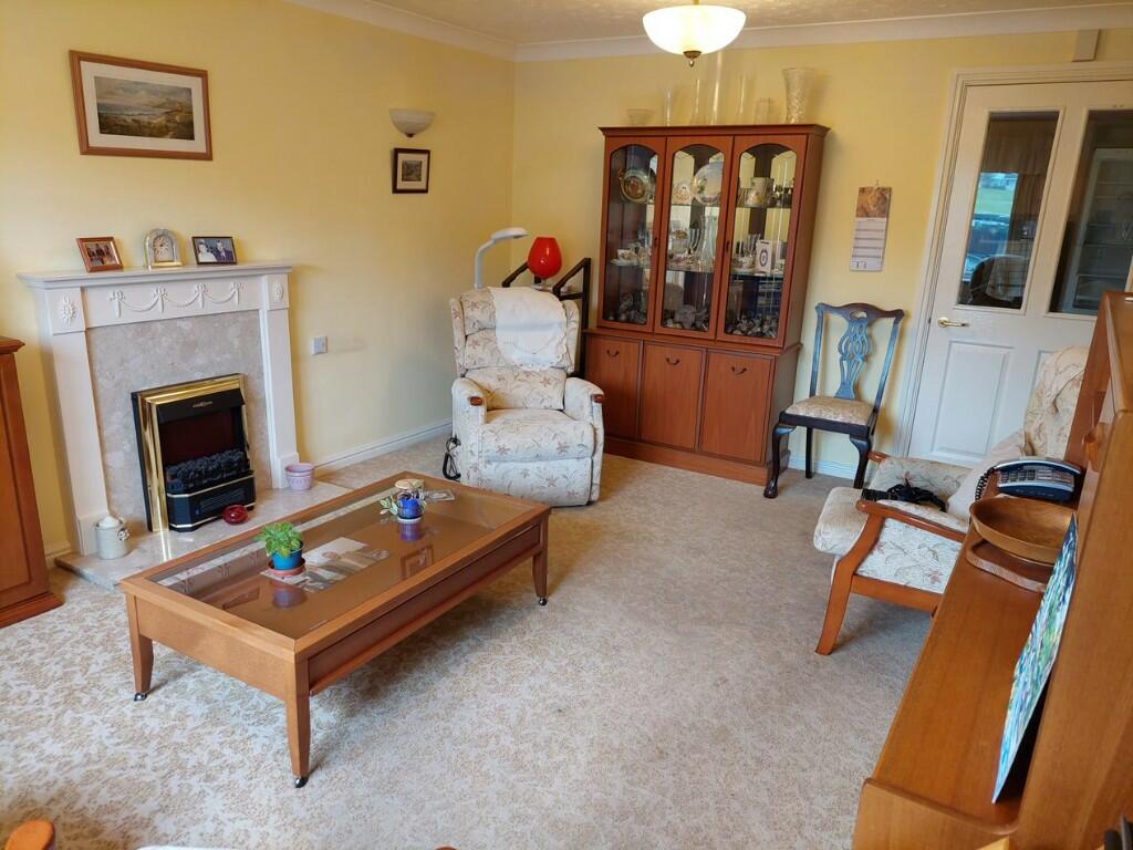 2 bedroom flat for sale in 36 Waterford Court, 341 Brookvale Road