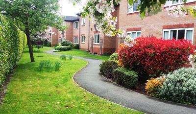 1 bedroom flat for sale in 32 Kingsford Court, 125 Ulleries Road, Solihull, West Midlands, B92 8DT, B92