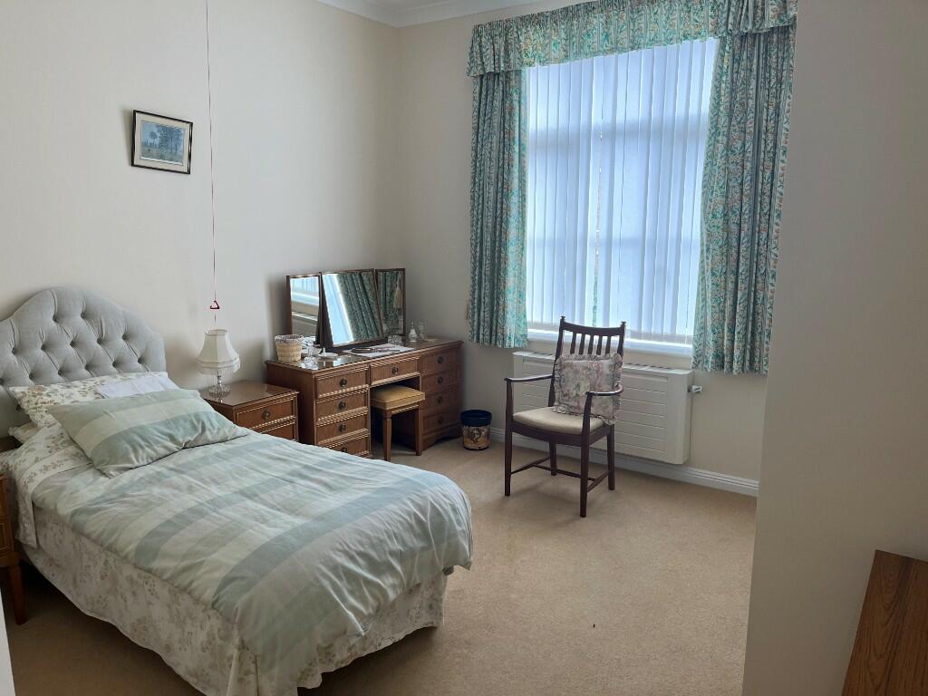 Additional property image - 8 Cavendish Court, Sackville Way, Cambourne, Cambridge, CB23 6HB