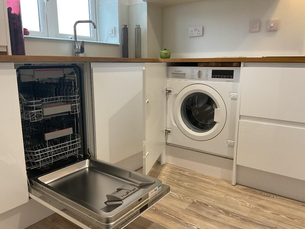 Additional property image - 18 Cavendish Court, Sackville Way, Cambourne, Cambridge, CB23 6HB