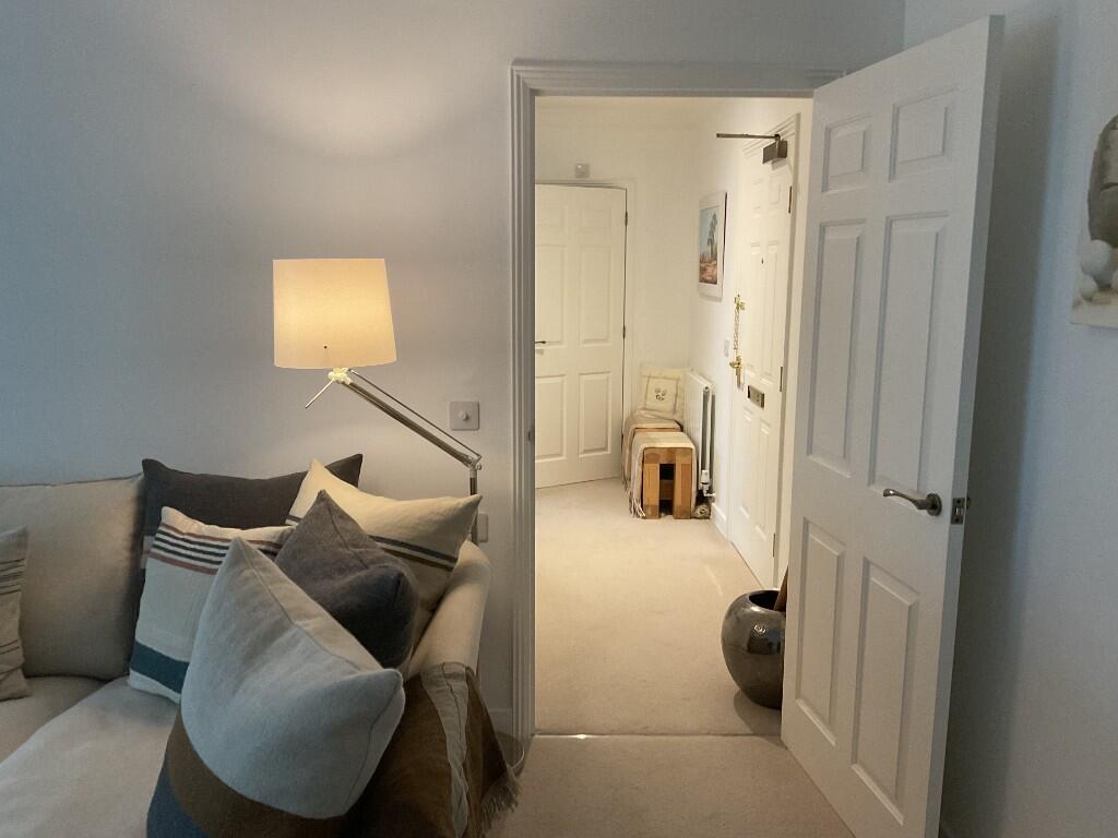 Additional property image - 18 Cavendish Court, Sackville Way, Cambourne, Cambridge, CB23 6HB