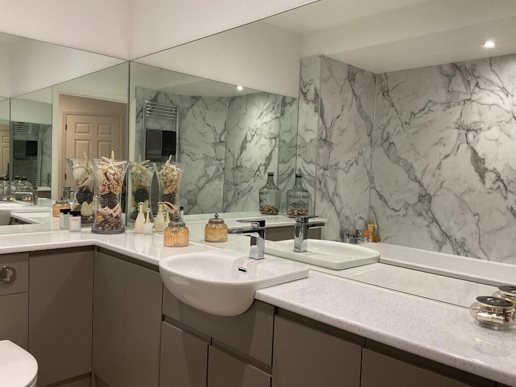 Additional property image - 18 Cavendish Court, Sackville Way, Cambourne, Cambridge, CB23 6HB