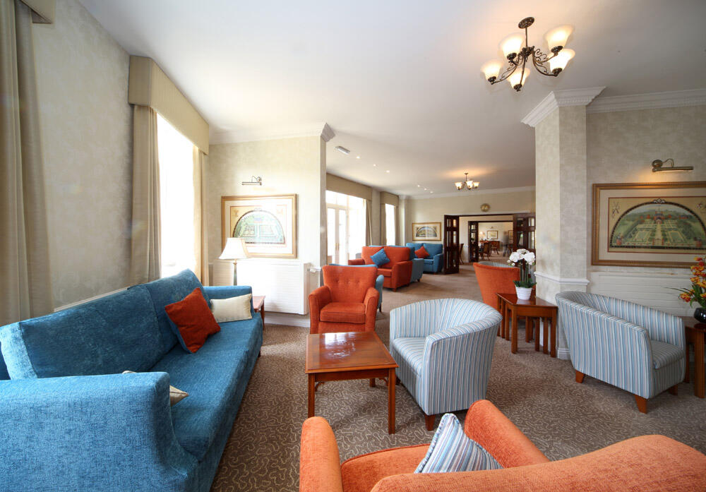 Additional property image - 18 Cavendish Court, Sackville Way, Cambourne, Cambridge, CB23 6HB
