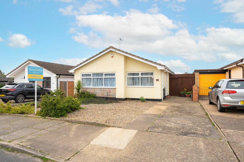 3 bedroom detached bungalow for sale in Denton Drive, Lowestoft, NR33