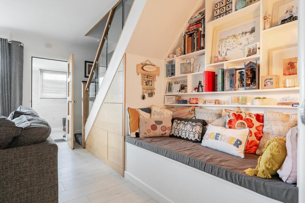 Main image of property: Lloyds Avenue, Kessingland