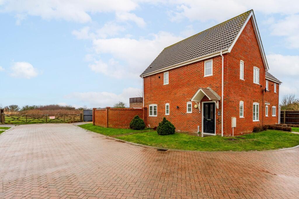 Main image of property: Pickwick Drive, Blundeston