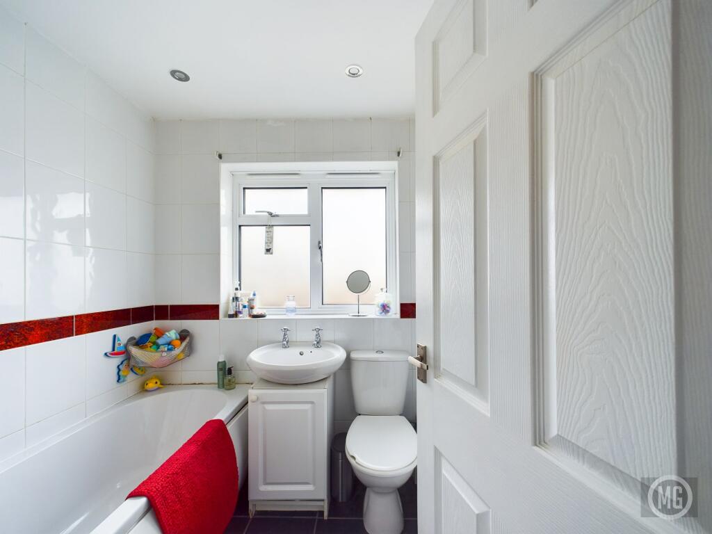 Additional property image - Ironmould Lane, Bristol, BS4