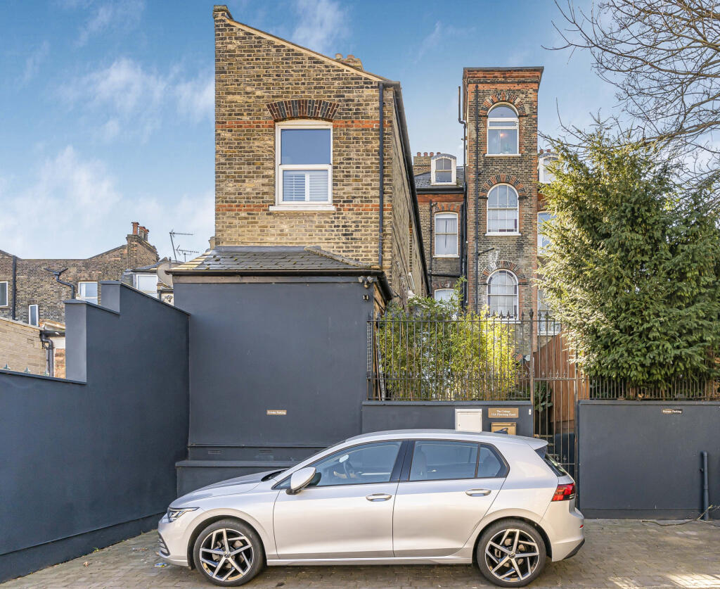 Main image of property: Fletching Road, Charlton, SE7