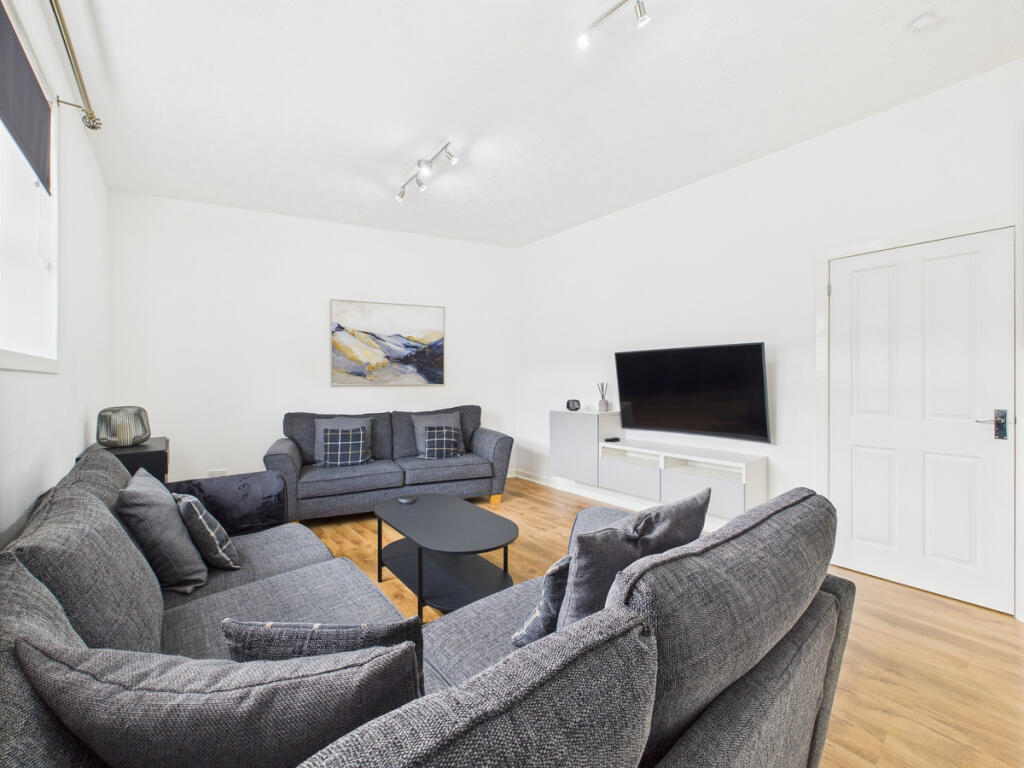 Main image of property: Main Street Cumnock, Cumnock, KA18 2