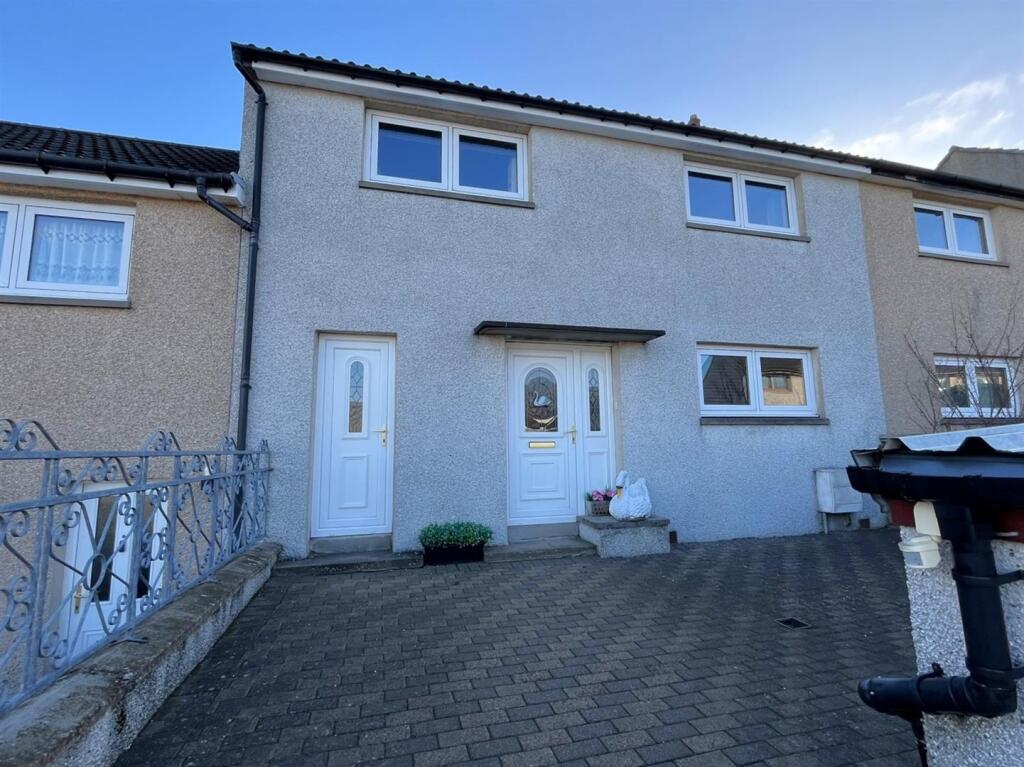 3 bedroom terraced house