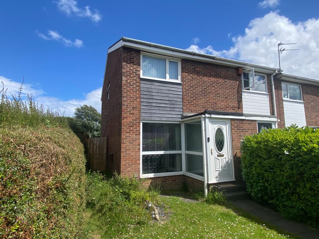2 bedroom end of terrace house for sale in The Paddock, Killingworth, NE12