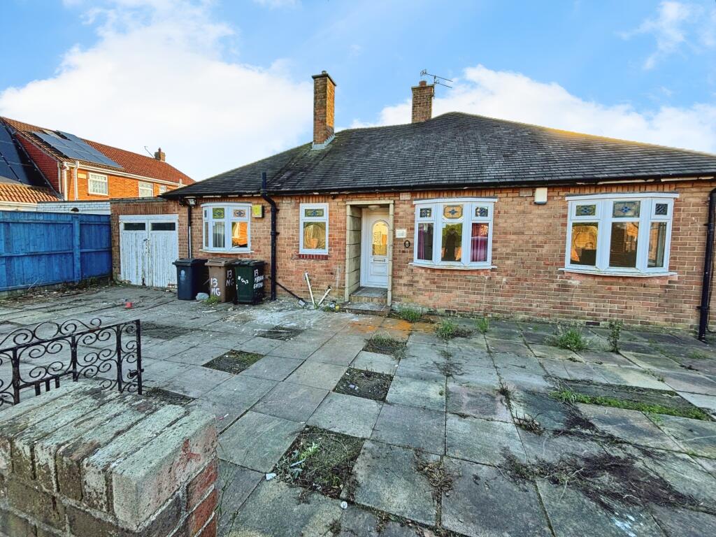 Main image of property: Manor Gardens, Benton, Newcastle upon Tyne, NE7