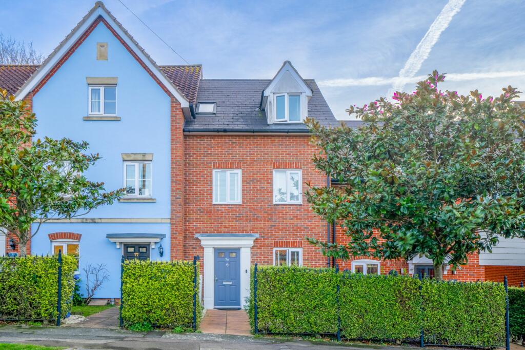 3 bedroom town house for sale in Coral Drive, Ipswich, IP1