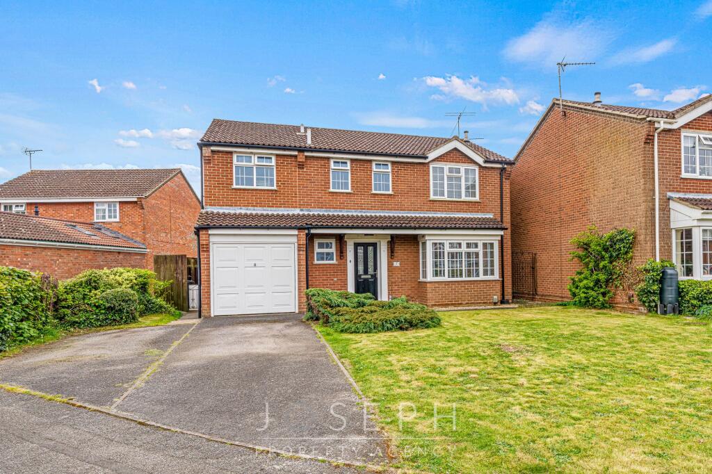 Main image of property: Fishbane Close, Ipswich, IP3