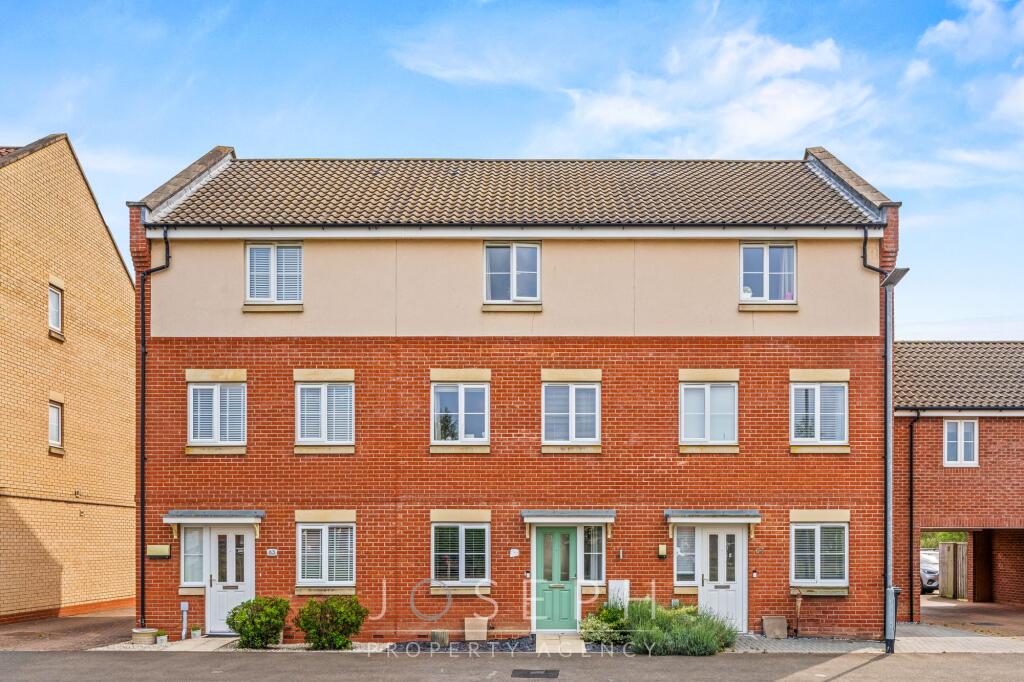 Main image of property: Masons Drive, Great Blakenham, IP6