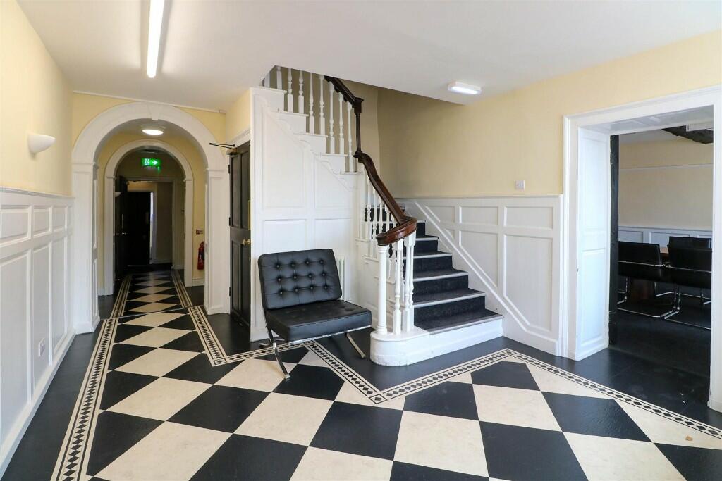 Additional property image - Coleshill Street, Sutton Coldfield, West Midlands, B72