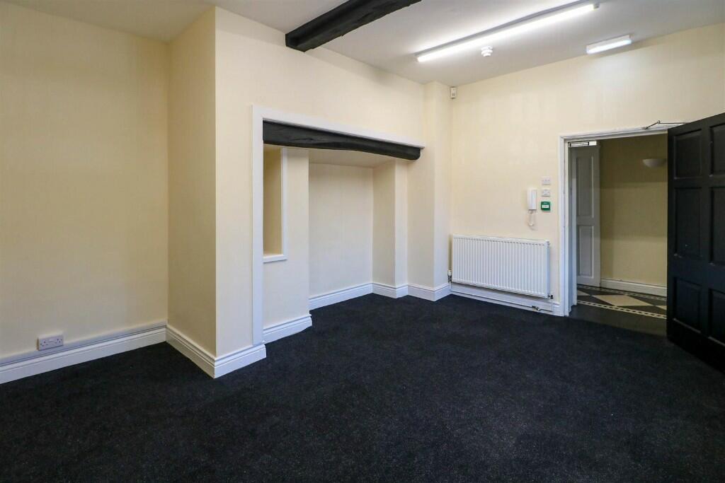 Additional property image - Coleshill Street, Sutton Coldfield, West Midlands, B72