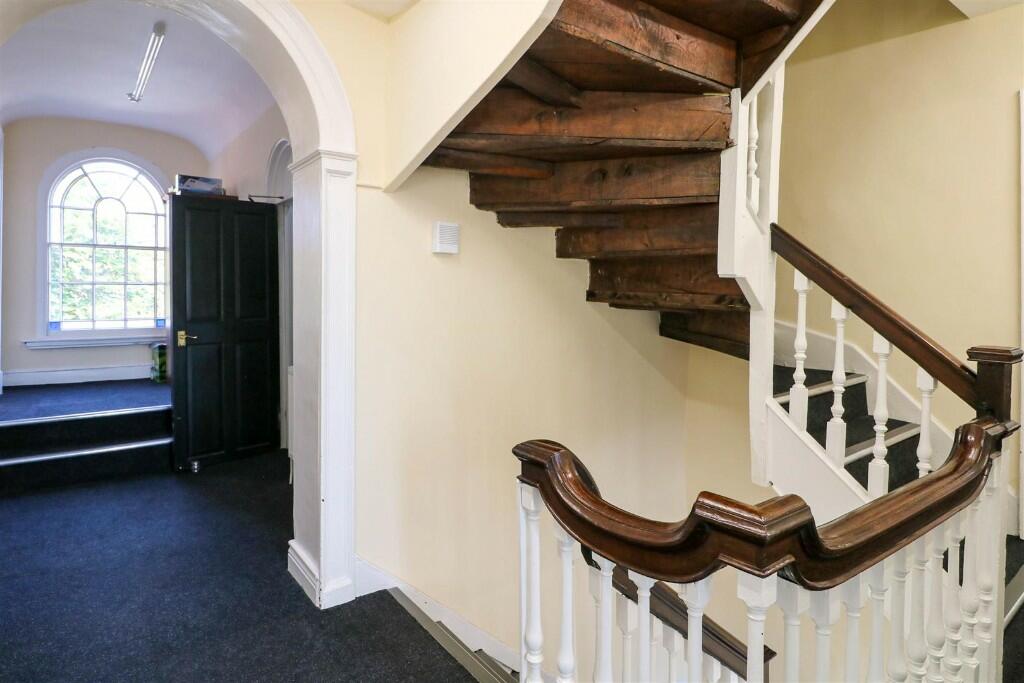 Additional property image - Coleshill Street, Sutton Coldfield, West Midlands, B72