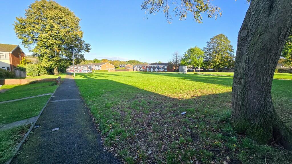 Additional property image - Birds Bush Road, Tamworth, Staffordshire, B77