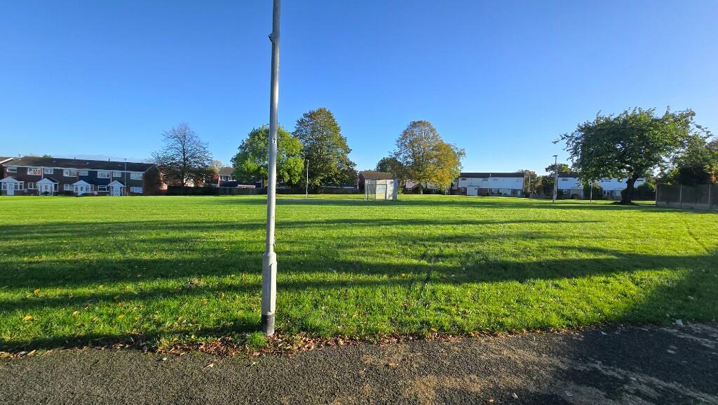 Additional property image - Birds Bush Road, Tamworth, Staffordshire, B77