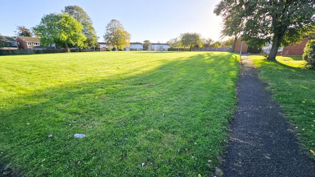 Additional property image - Birds Bush Road, Tamworth, Staffordshire, B77