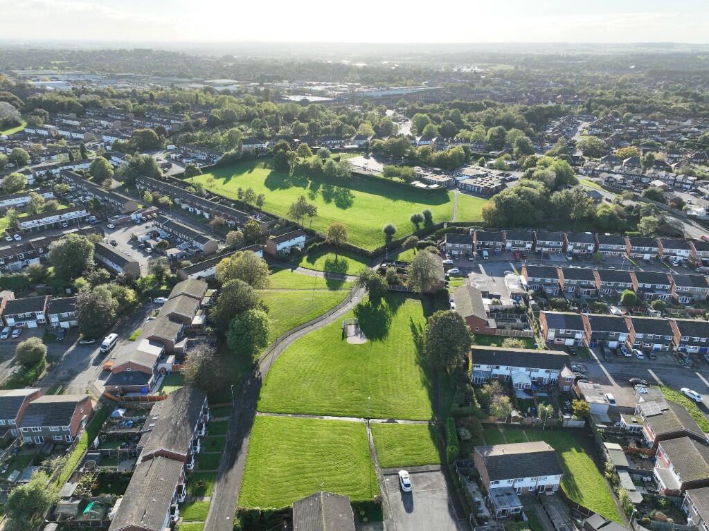 Additional property image - Birds Bush Road, Tamworth, Staffordshire, B77