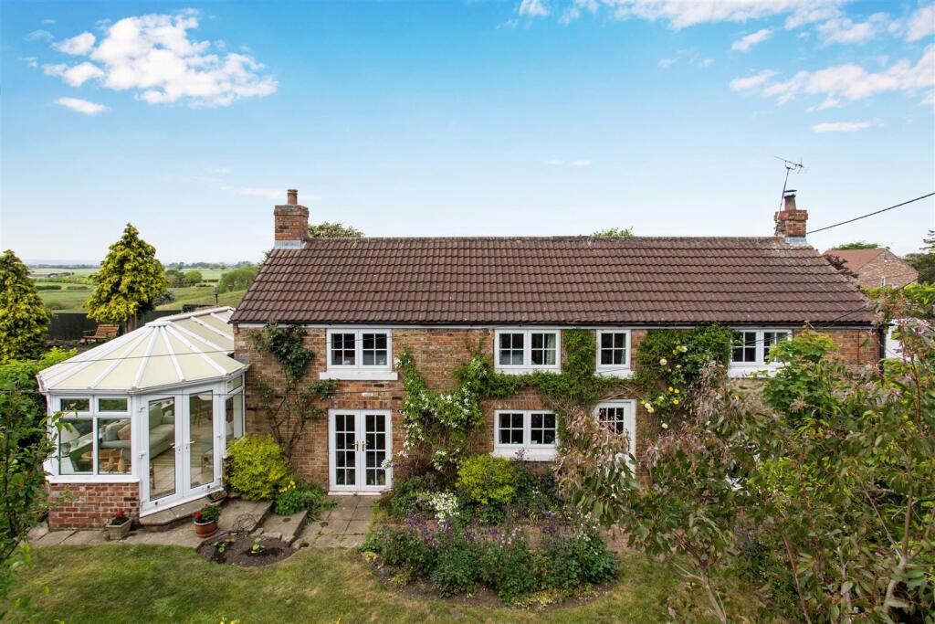 Main image of property: Skipton on Swale, Thirsk