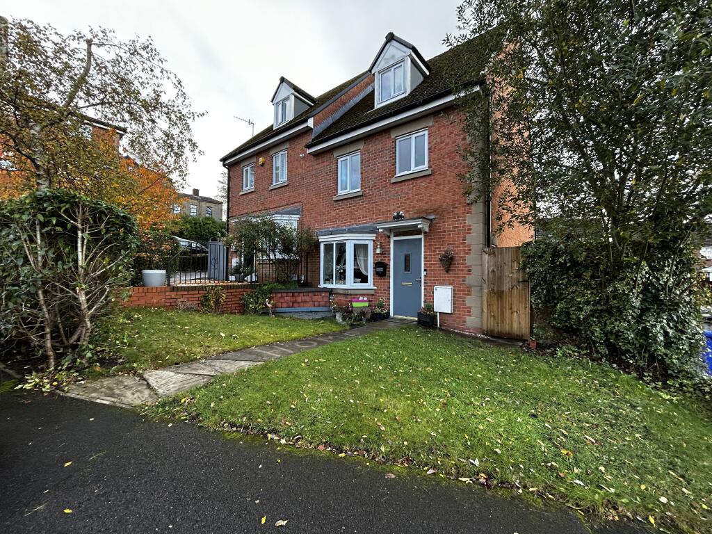 4 bedroom semidetached house for sale in Staley Farm Close