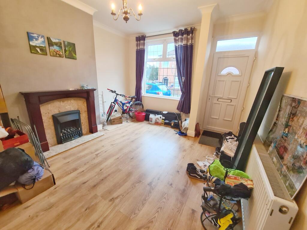 2 bedroom terraced house for sale in Broadfield Road, Reddish, SK5