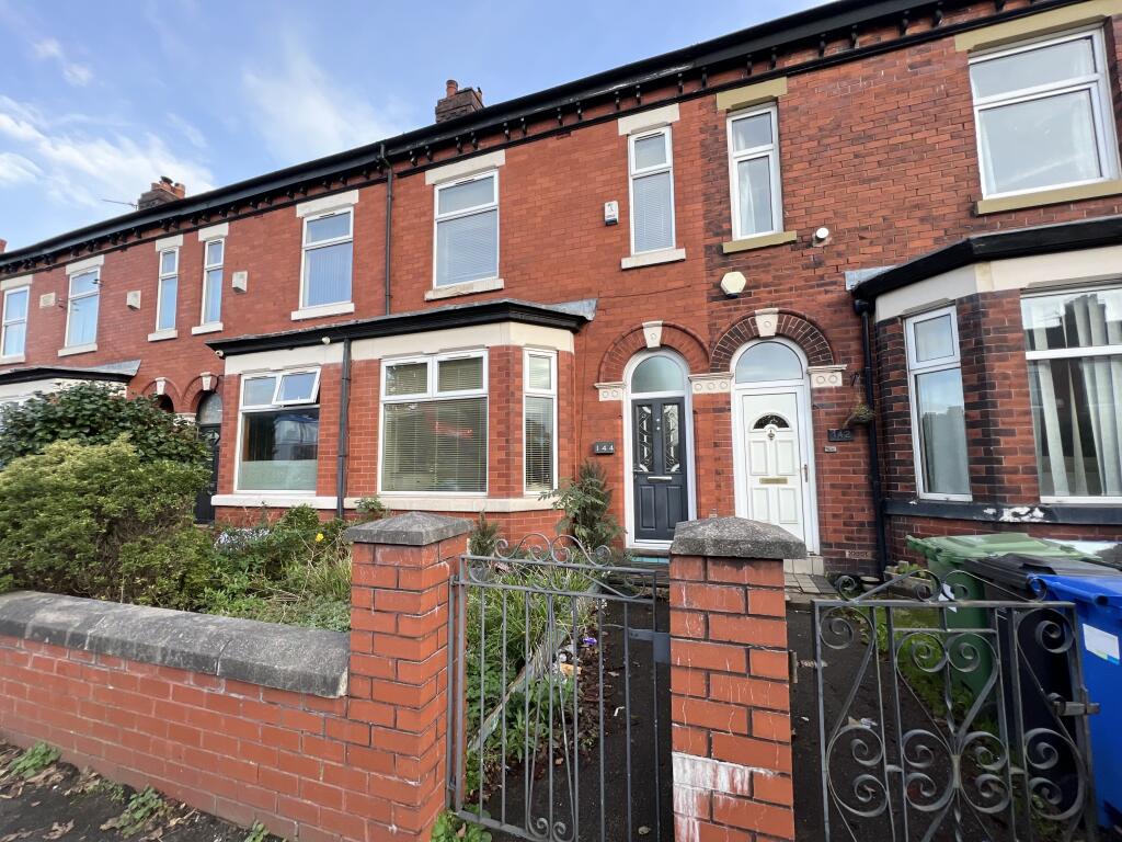 3 bedroom terraced house for sale in Gorton Road, Reddish, SK5
